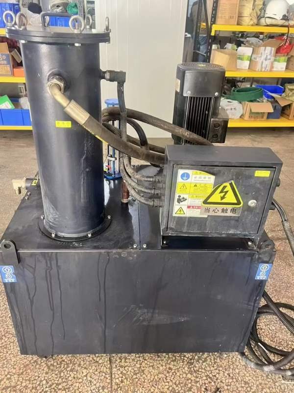 新到一台广东一机1160加工中心，发那克MF-Plus系统，.