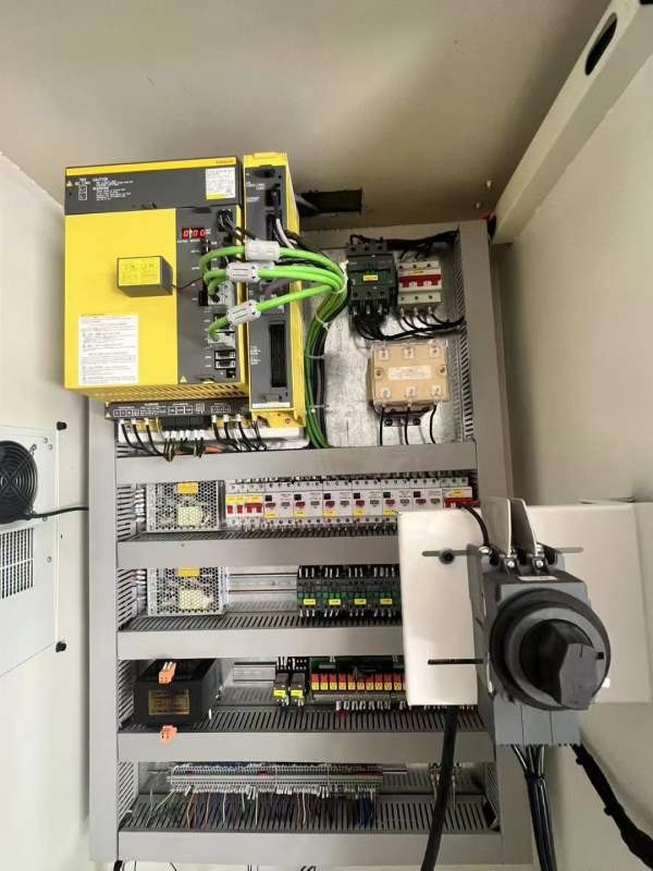 新到一台广东一机1160加工中心，发那克MF-Plus系统，.