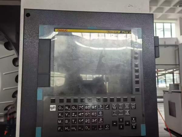 扬森700钻攻中心2025年的打样机 发那科MF plus系统BT .