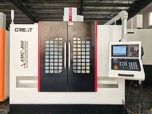 新到一台其锐达850四轴加工中心，三轴线轨，BT40主轴1.