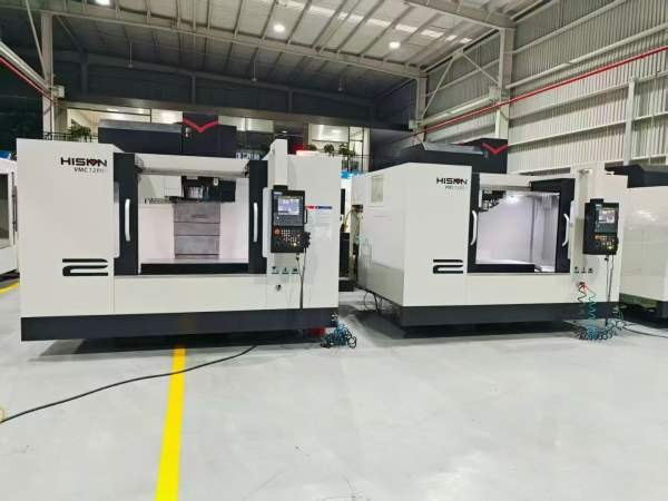 新到两台2023年准新海天VMC-1200加工中心，发那科OI-M.
