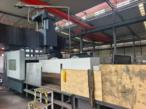 重型德扬532数控龙门发那科MF系统BT50刀柄齿轮传动工.