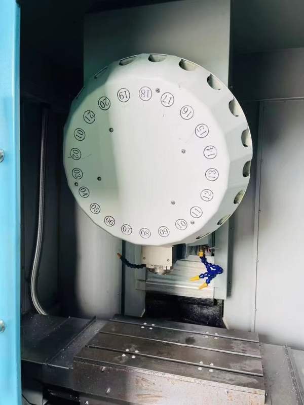 后一台了2022年，珂业HV T6钻攻中心1台，行程600400mm.