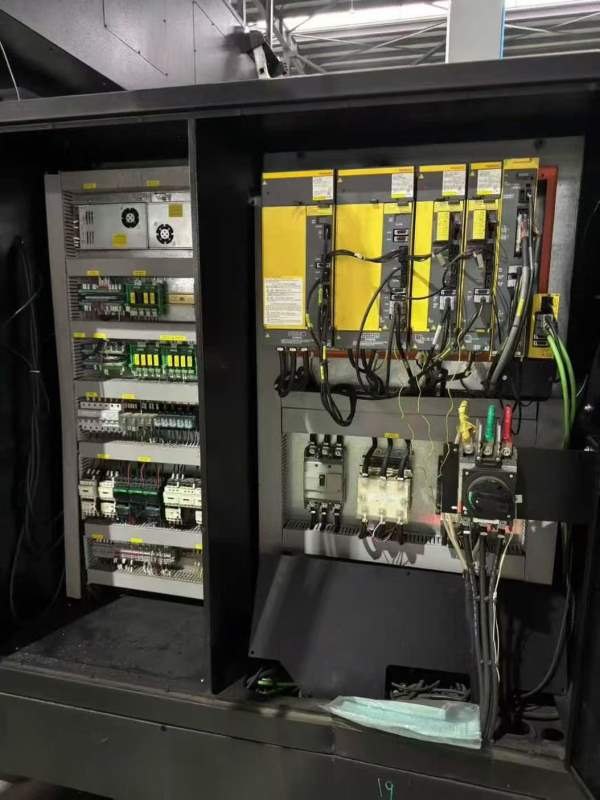 高配大金3320龙门，编号0113号工作台1.7米3.3米，门宽.