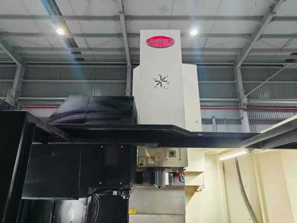 乔峰1160加工中心三菱M80系统，BBT40主轴直连12000转.