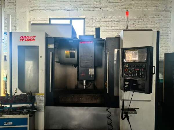 刚刚买下山西整场机器台湾格鲁特1066重型加工中心，发.