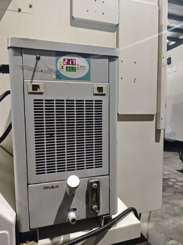 刚刚到货一台台湾原装颖汉1000加工中心，发那科MF PIU.