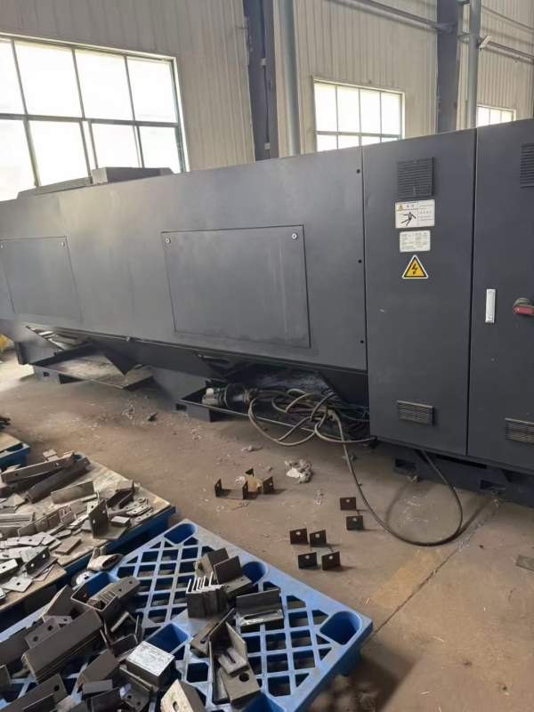 准新机:2022年普利森CKH61503米数控车床，主轴孔径102.