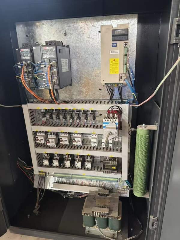 准新机:2022年普利森CKH61503米数控车床，主轴孔径102.