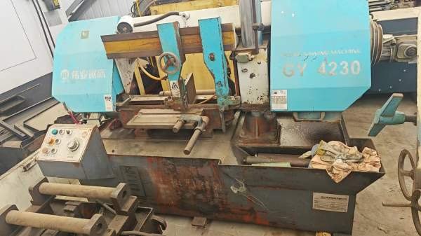 洛阳仓库，低价清货。