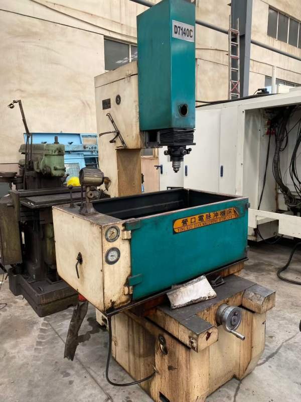 仓库现货，摇臂钻，万向摇臂钻，折弯机，电火花，压力.