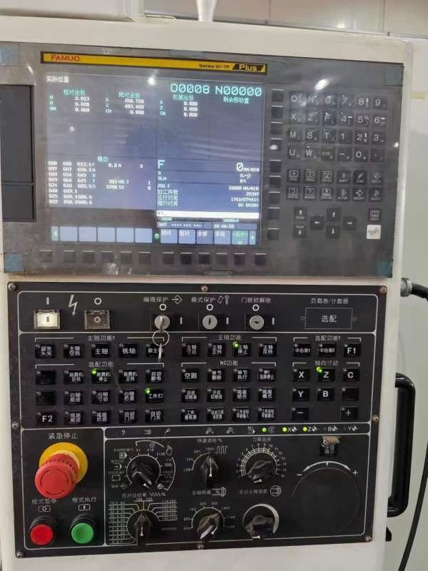 台群L200L/M数控车铣中心，新机精度，发那科TF-plus系.