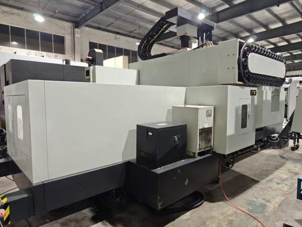 同款2台台湾亚威NVP-3015龙门工加中心，发那科MF系统.