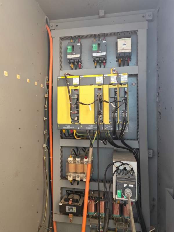 美国原装进口辛辛那提630双台卧加，正T型床身，镶钢导.