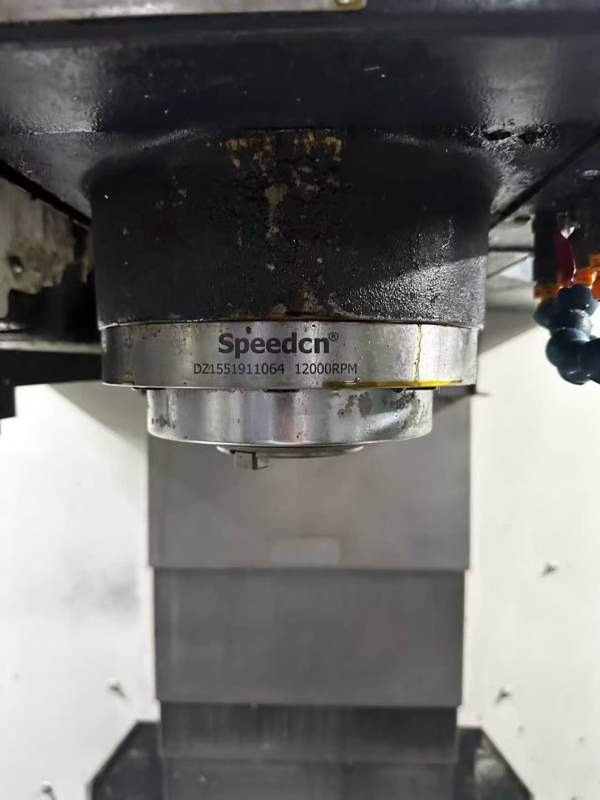 同款两台2023年台信855加工中心，新机谬级精度，工作.