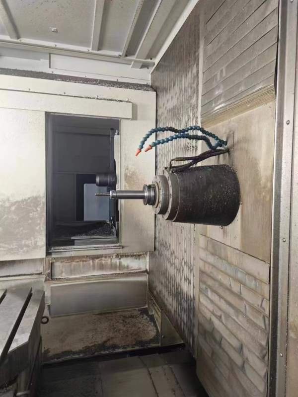 刚刚拿下一台常州玖璋龙腾产800单工位卧加、三轴行程.