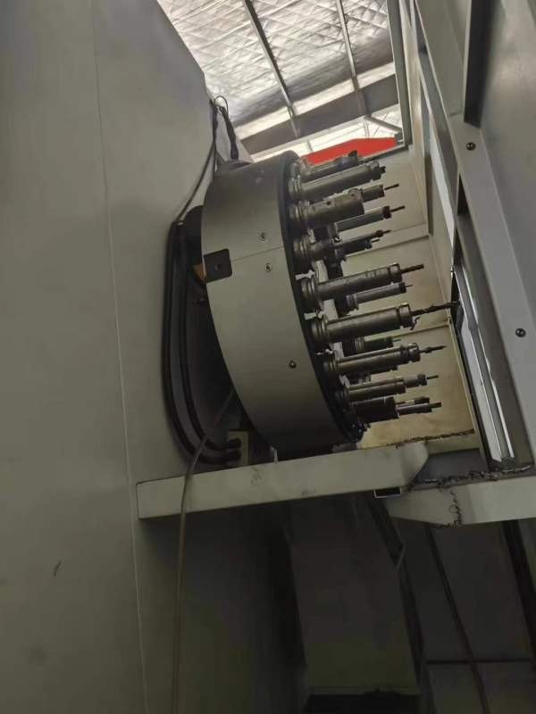 刚刚拿下一台常州玖璋龙腾产800单工位卧加、三轴行程.