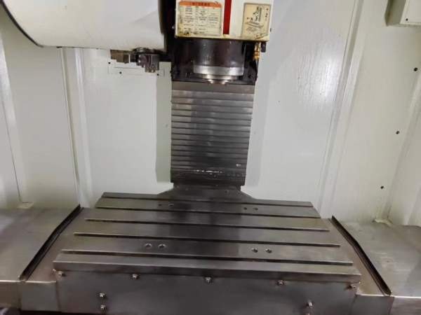 到货六台2017年广东巨高850加工中心，几万块一台，三.