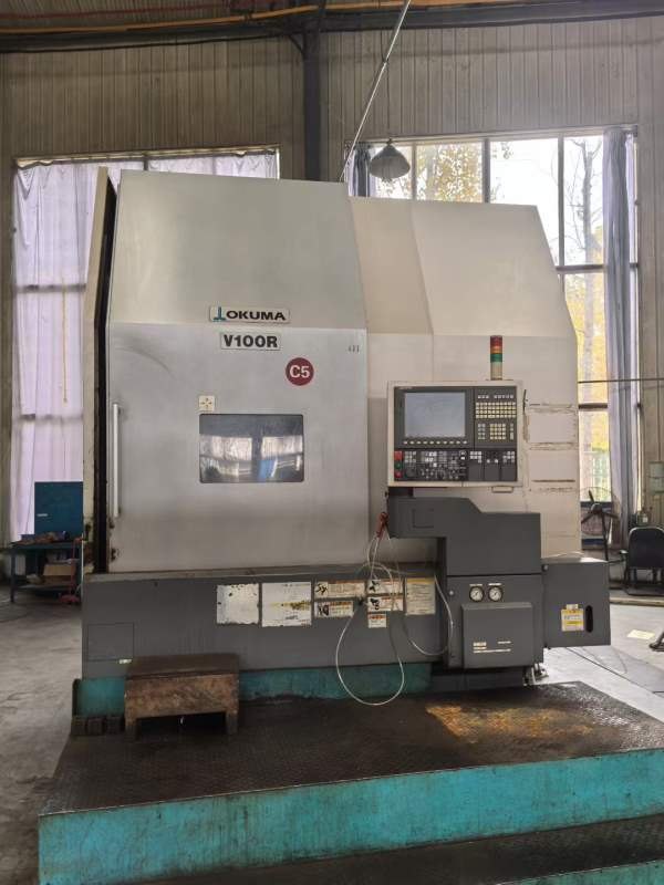 刚刚买下工厂在位，鬼子国原装进口大畏100R立车，带铣.