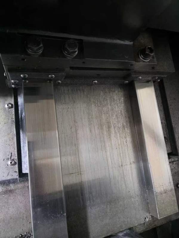 2018年韩国原装威亚L300MC车铣复合，12寸液压中空卡盘.