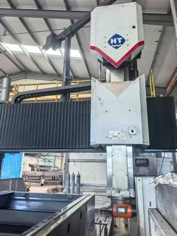 刚刚买下重型海天GRUII2840龙门一台4028，发那科MF系.