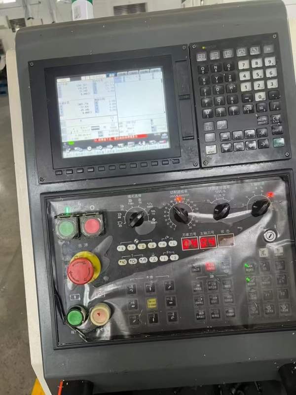 2021年哈驰4500型材机，三菱M80系统，带龙头排削机，1.