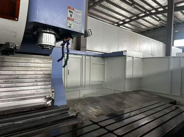 罗威斯4500型材机，2022年出厂，BT40主轴直连12000转.