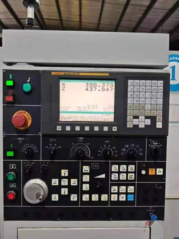 刚刚买下美国哈挺65U高精密数控车床一台、加工直径411.