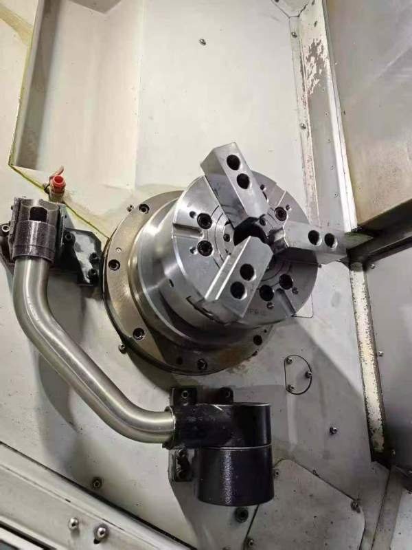 刚刚买下美国哈挺65U高精密数控车床一台、加工直径411.