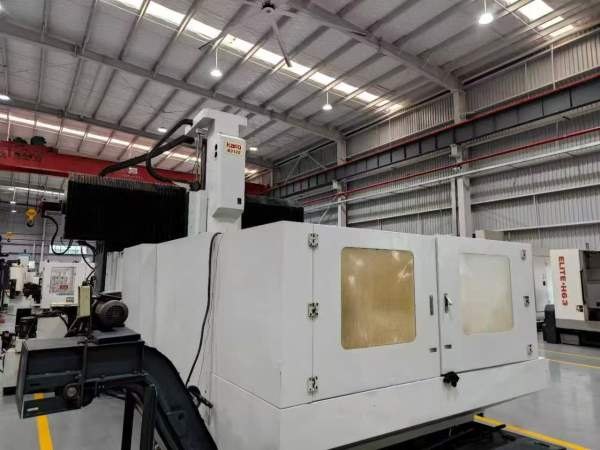 到库一台台湾高峰3122数控龙门，a法驱动电机，带主轴.