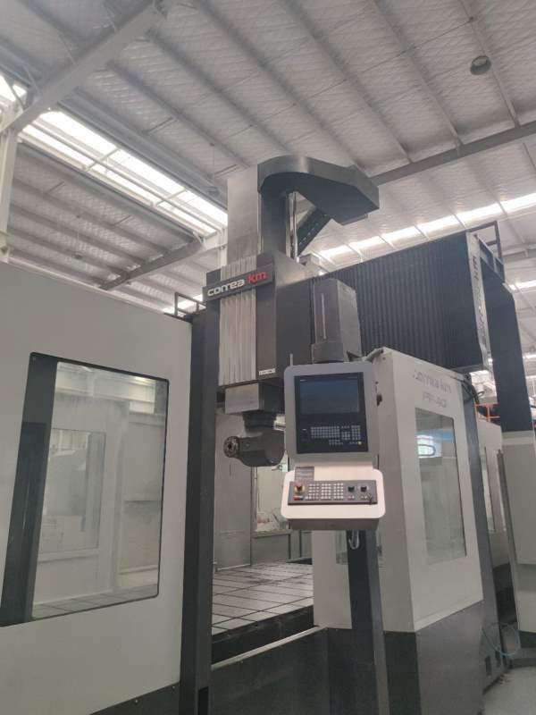 西班牙尼古拉斯40/40五面龙门加工中心，西门子828D系.