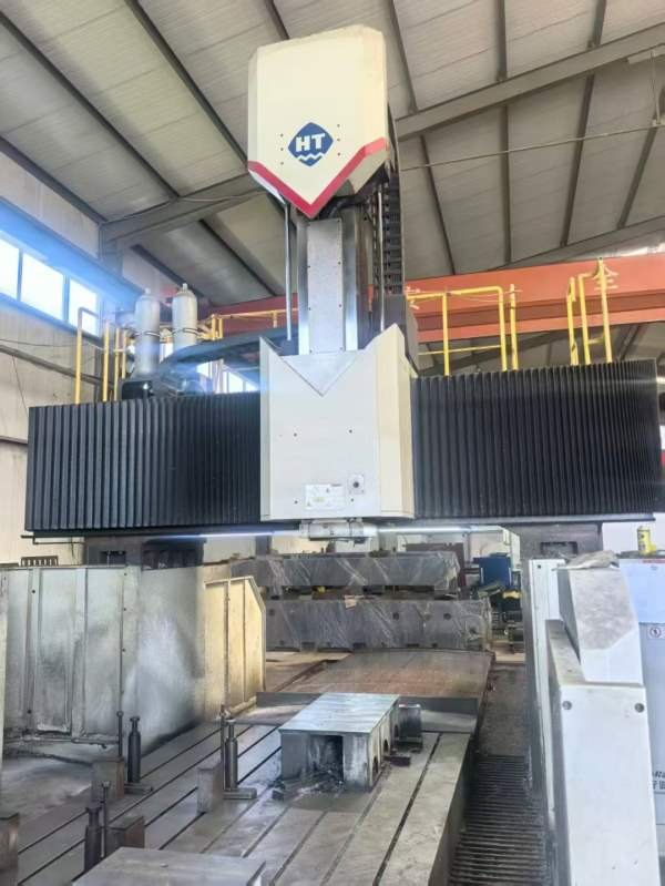 刚刚买下2019年重型海天GRUII2840龙门一台4028，发那.