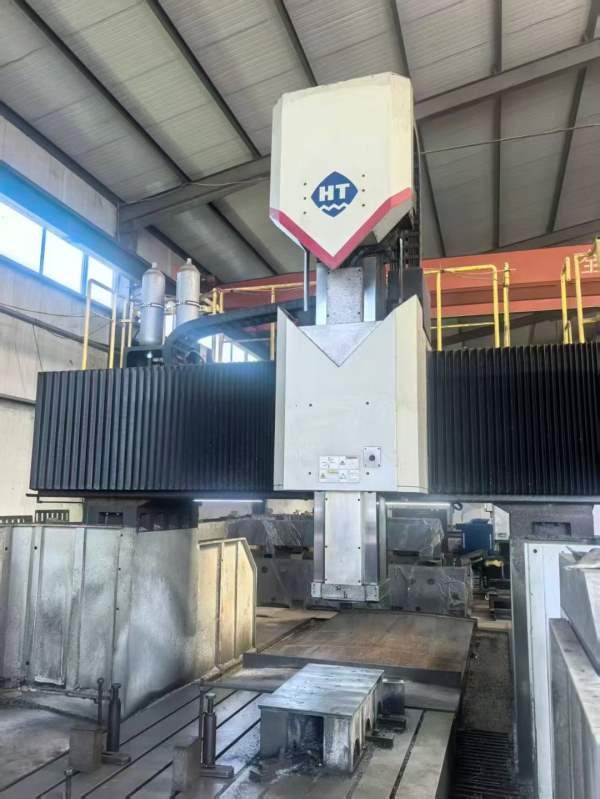 刚刚买下2019年重型海天GRUII2840龙门一台4028，发那.