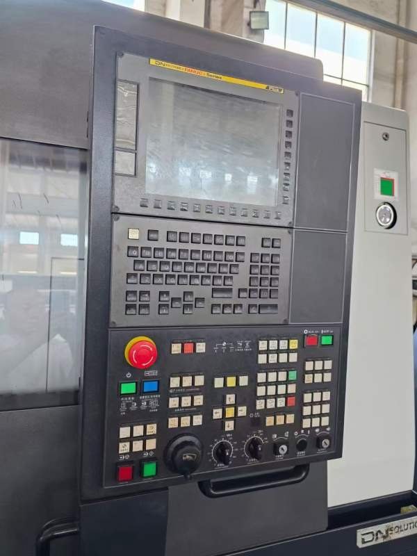 韩国斗山PUMA4005L，斗山PUMA400L ，18寸液压卡盘，带.