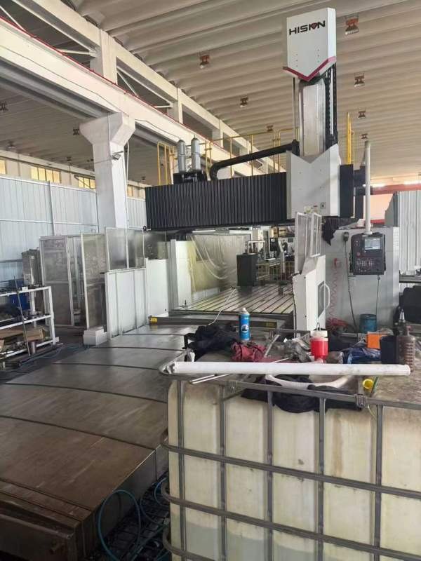 山东工厂刚刚拿下、顶配海天5米、工作台2.5X5米行程3..