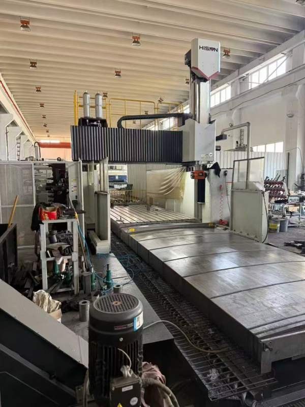 山东工厂刚刚拿下、顶配海天5米、工作台2.5X5米行程3..