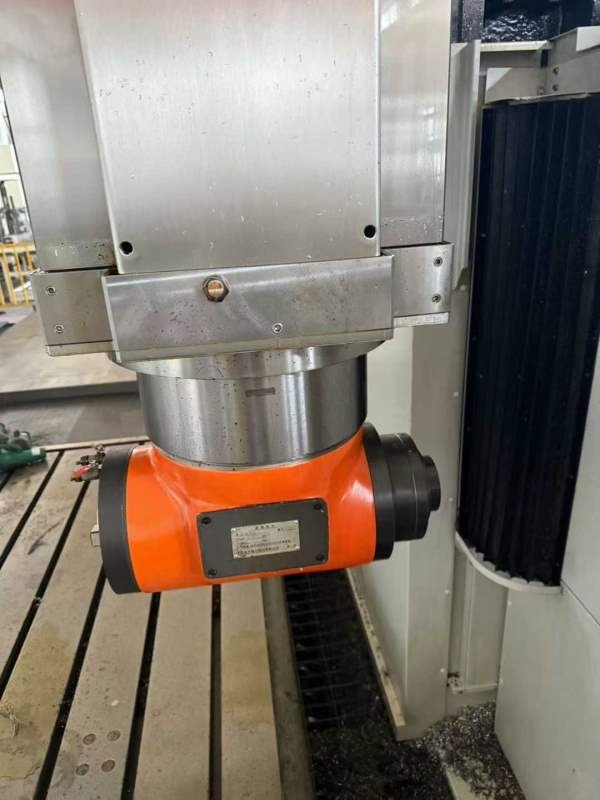 山东工厂刚刚拿下、顶配海天5米、工作台2.5X5米行程3..