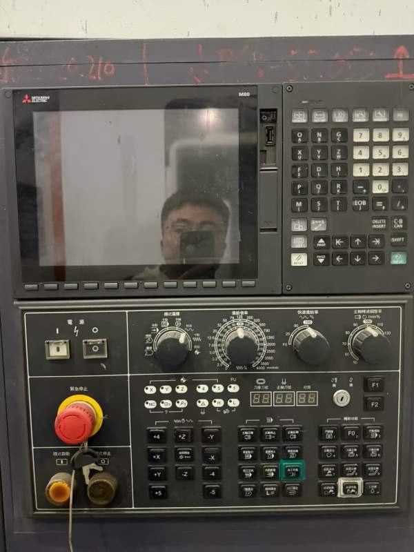 刚刚到货阿迈科130加工中心，阿迈克1370加工中心，BT5.