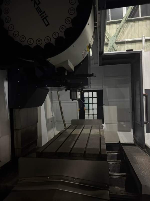 刚刚到货阿迈科130加工中心，阿迈克1370加工中心，BT5.