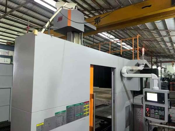 准新纽威2040HC龙门加工中心法兰克MFPlus系统（3包）.