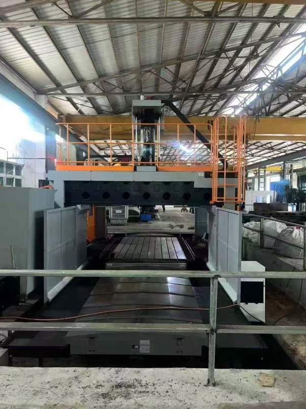 准新纽威2040HC龙门加工中心法兰克MFPlus系统（3包）.