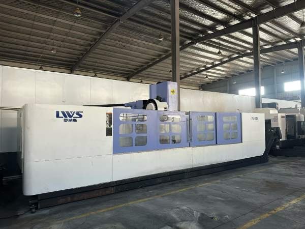 4500型材机罗威斯4500型材机，2022年出厂，BT40主轴直.