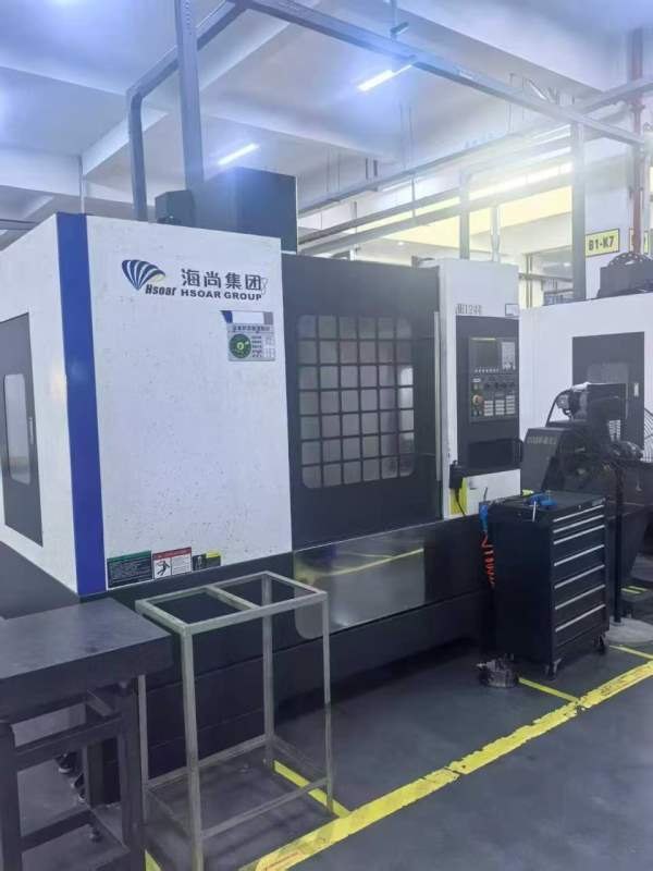 同款两台杭州蕙勒EM800A立式加工中心主轴：台湾健椿BT.