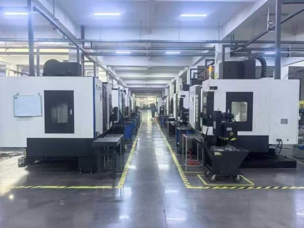 同款两台杭州蕙勒EM800A立式加工中心主轴：台湾健椿BT.