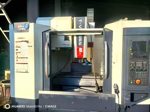 台群1055s加工中心！原版原漆、安装少用！价格便宜，.