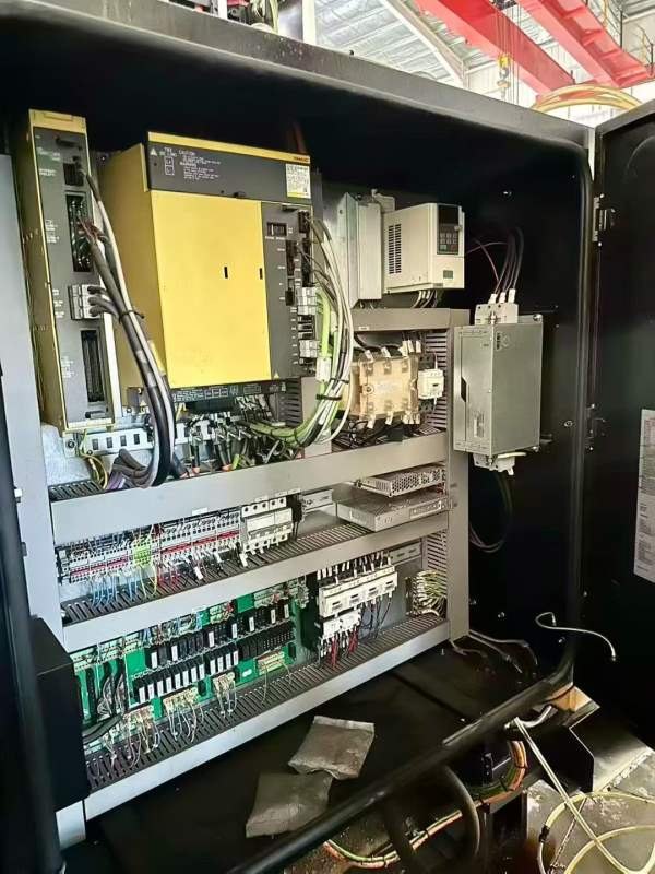 台群1055s加工中心！原版原漆、安装少用！价格便宜，.