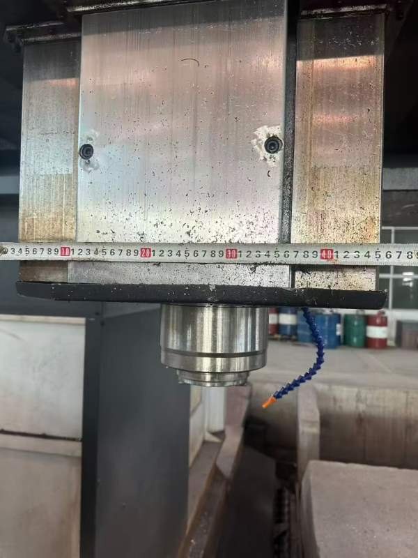 刚买一台大恒动柱12米龙门加工中心 工作台3.6X12米 门.