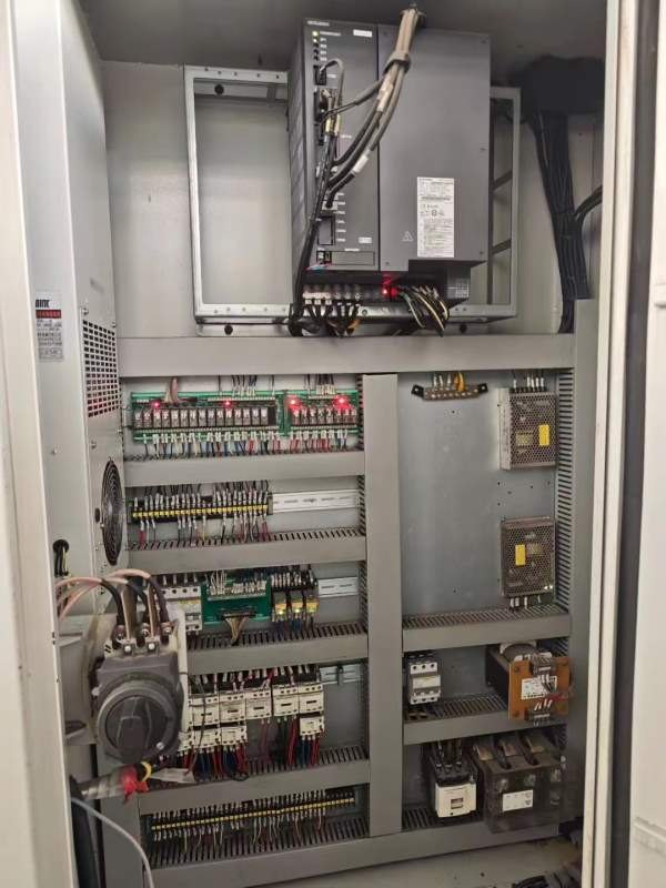 新到同款两台台湾艾格玛VMC-106立加、三菱M70系统、台.