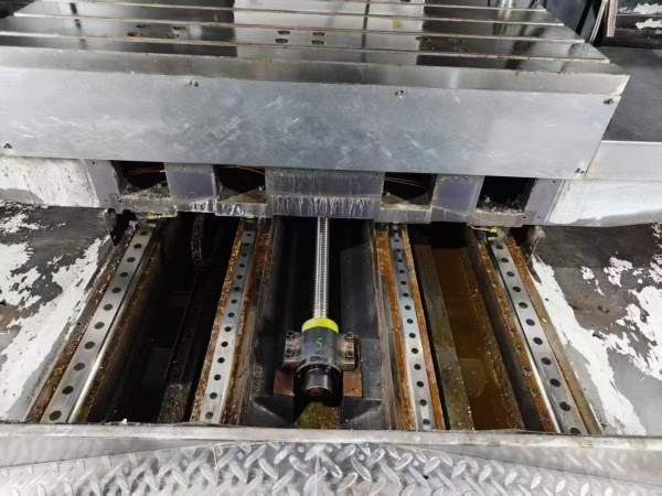 2022年创胜特尔1370重型加工中心，两线一硬台正光机，.