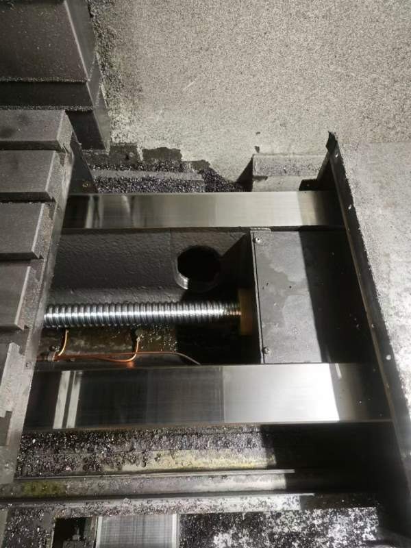 台湾拓邦850加工中心2022年 常州工厂出售三菱m80系统.